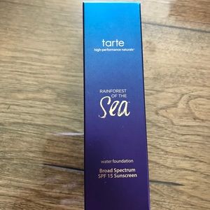 Tarte Rainforest Foundation Light Honey